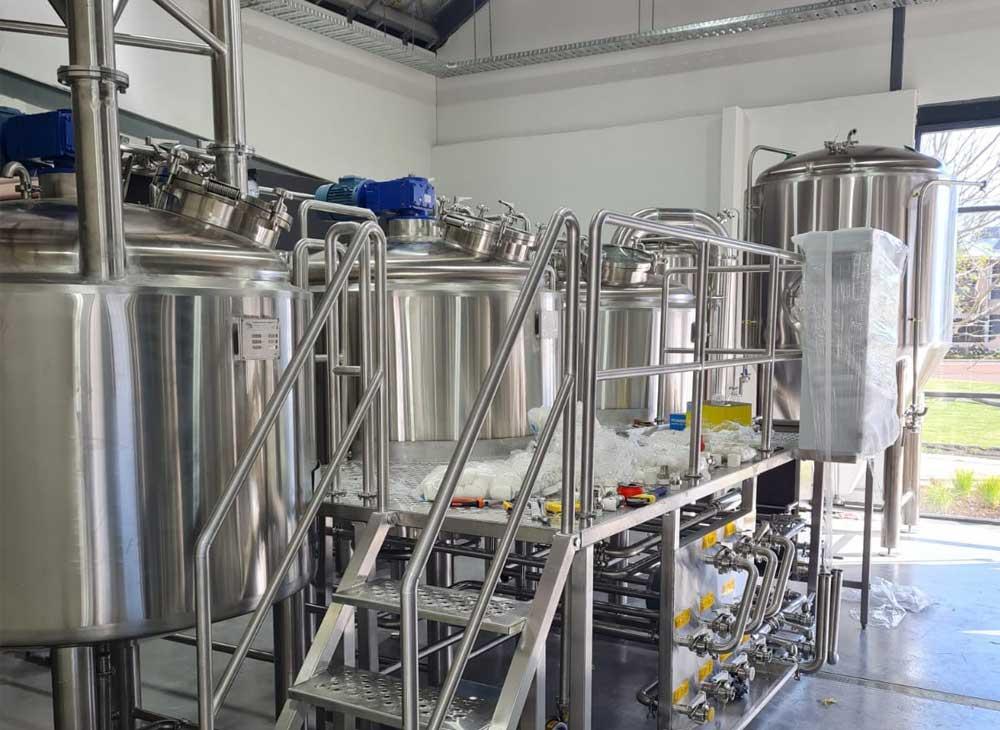 10HL brewhouse system, Boundary island brewery, beer brewing system, microbrewery equipment, beer fermenter, bright beer tank, grist miller machine, keg filling machine, keg rinser machine, Tiantai beer equipment